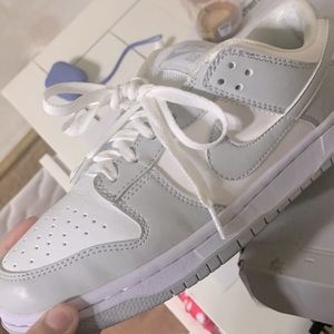 Gray Nike dunks